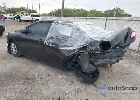 2011 Toyota Corolla Le z USA, uszkodzony, nr VIN JTDBU4EE7BJ099261